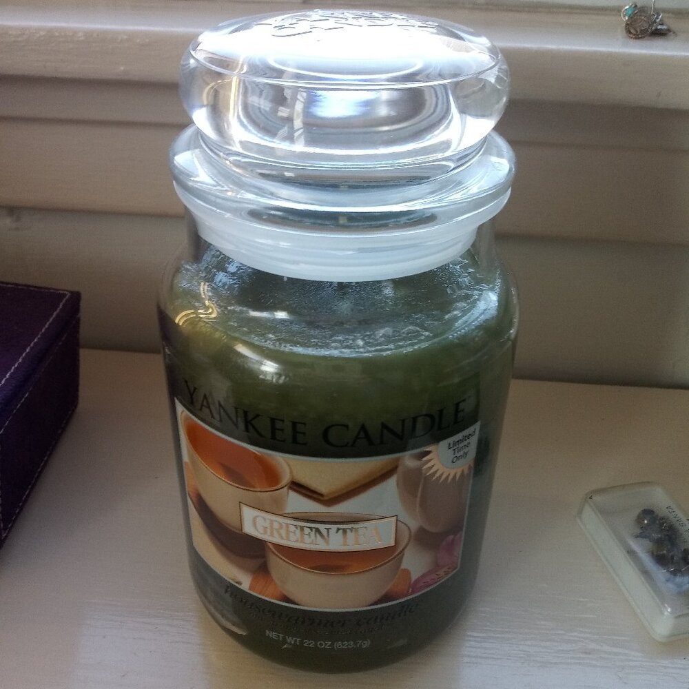 Yankee Candle  GREEN TEA Large 22 oz rare